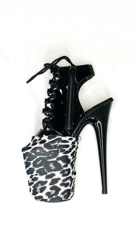 lunalae shoe covers - grey leopard