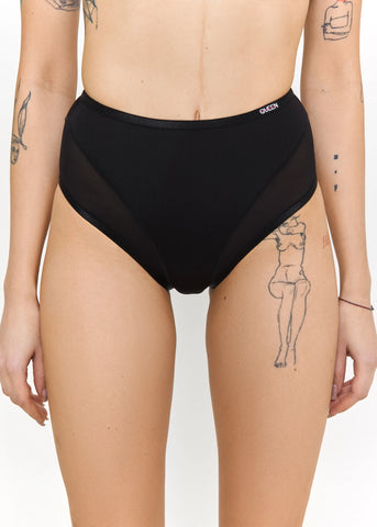 Queen PoleWear High Waisted Shorts with Mesh – GLORY – Black