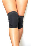lunalae sticky silicone knee pad black